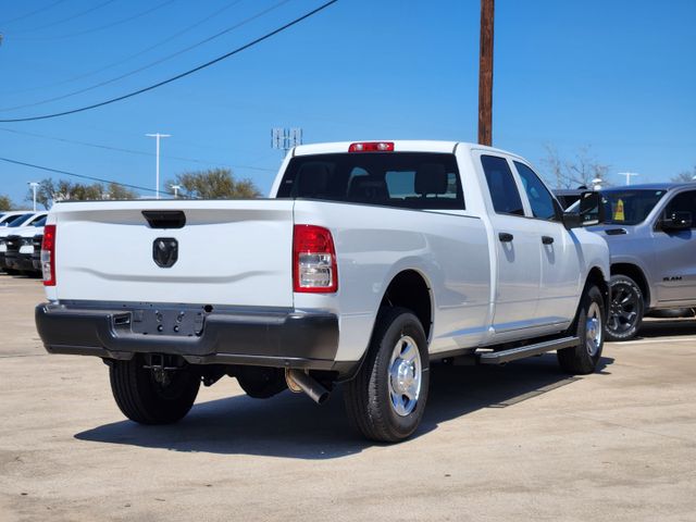 2024 Ram 3500 Tradesman photo 4
