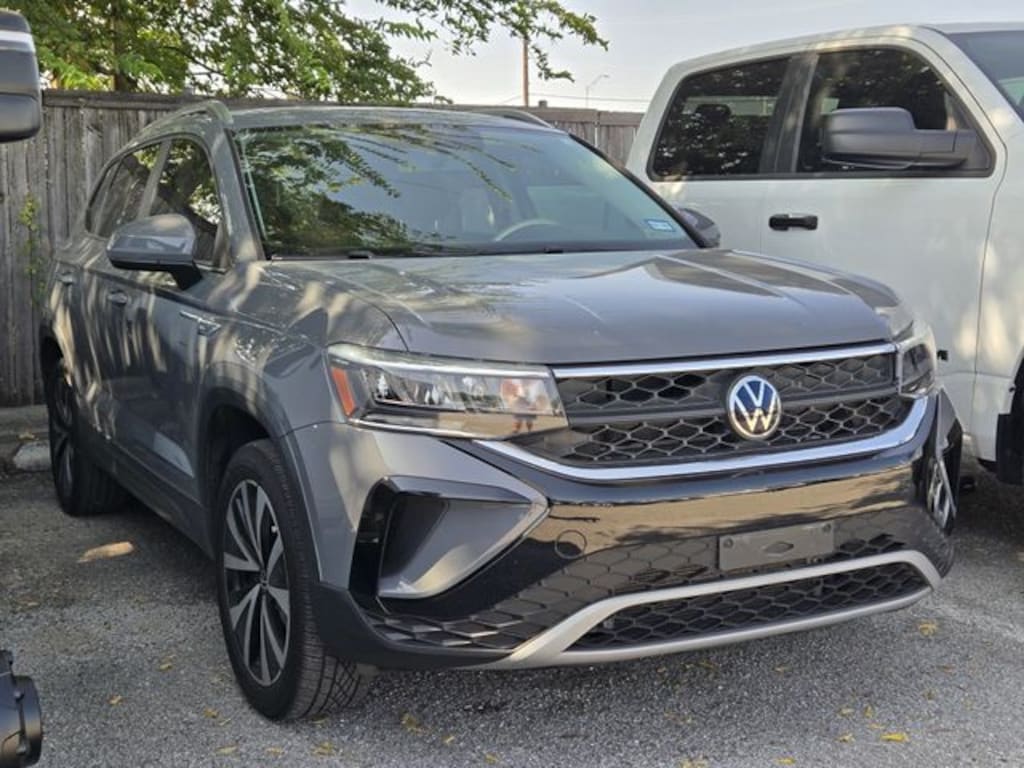 Certified 2022 Volkswagen Taos 1.5T SE SUV