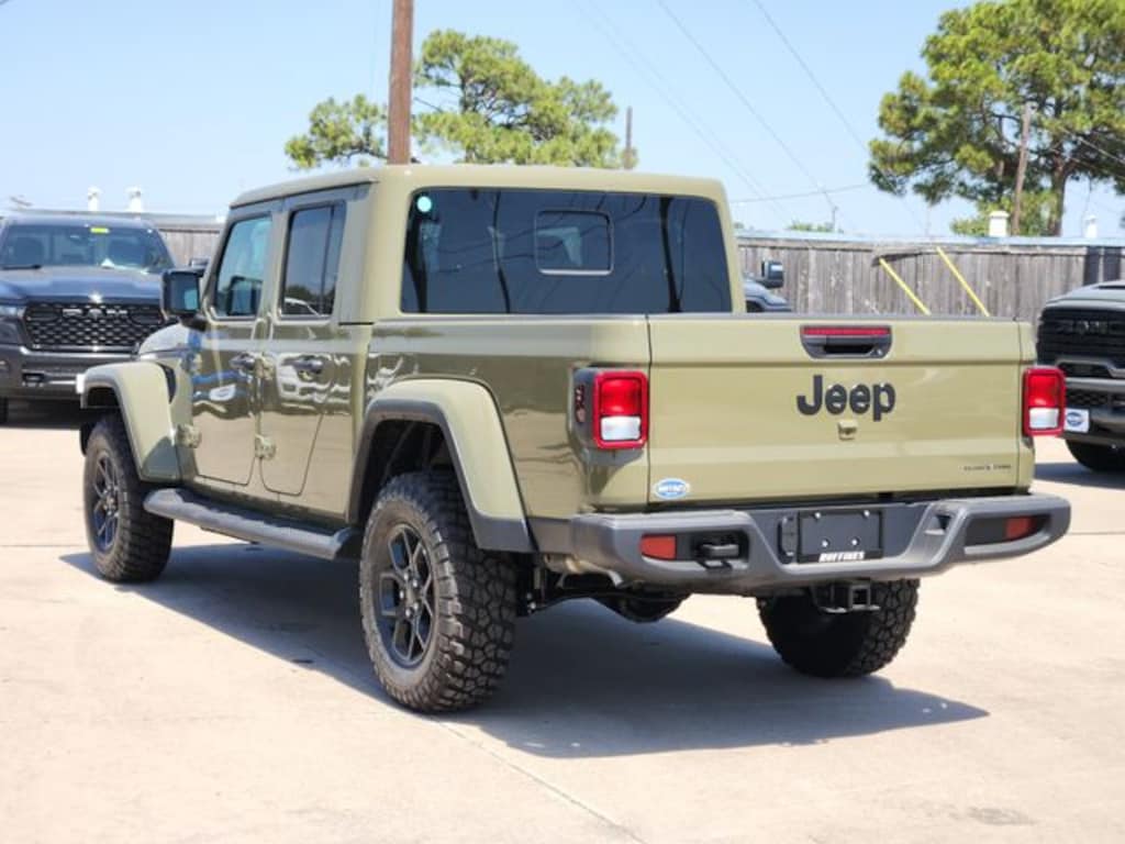 New 2026 Jeep Gladiator TEXAS TRAIL 4X4 Pickup