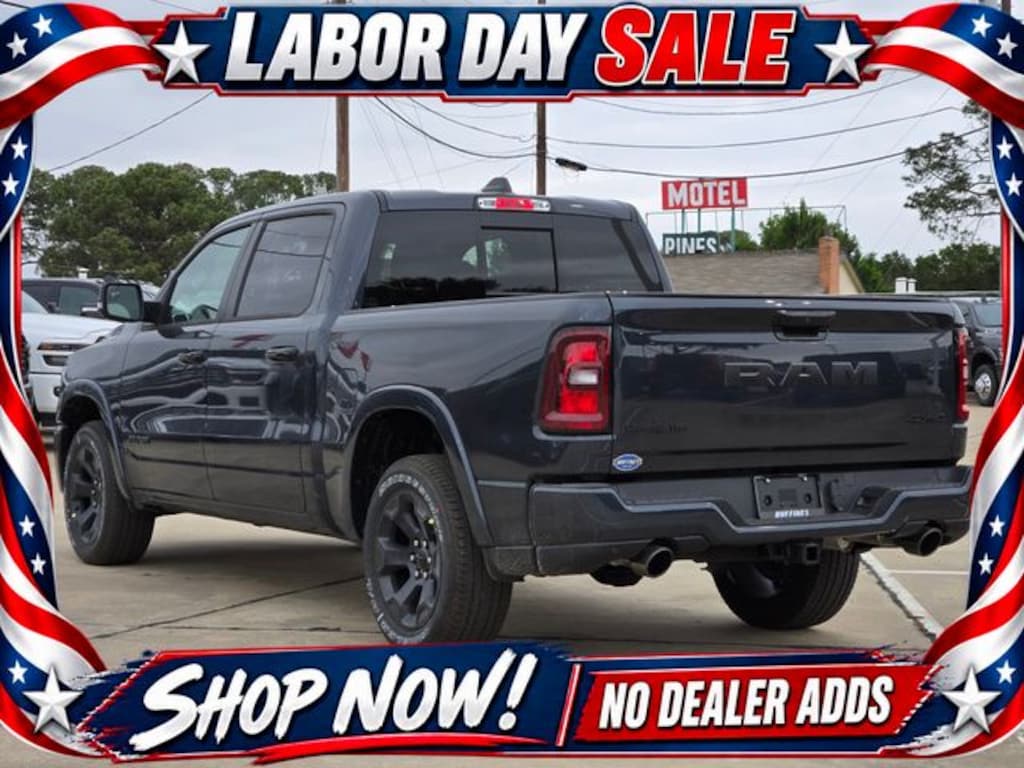 New 2026 Ram 1500 LONE STAR CREW CAB 4X2 5'7 BOX Pickup