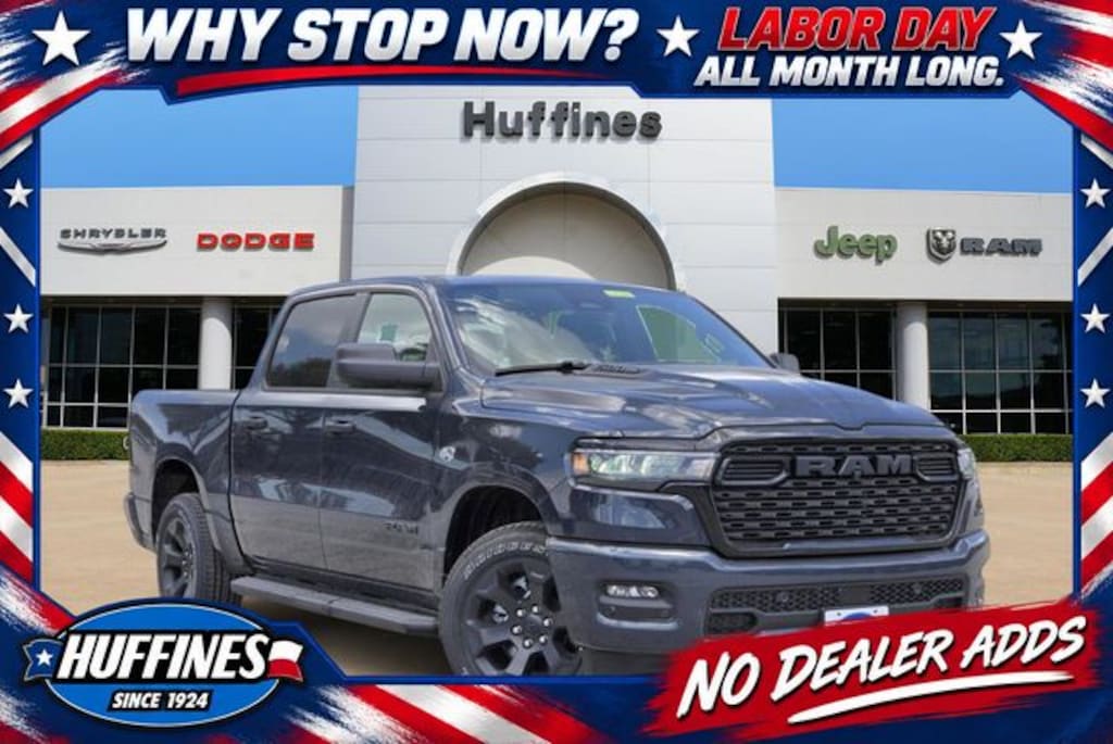 New 2026 Ram 1500 EXPRESS CREW CAB 4X4 5'7 BOX Pickup