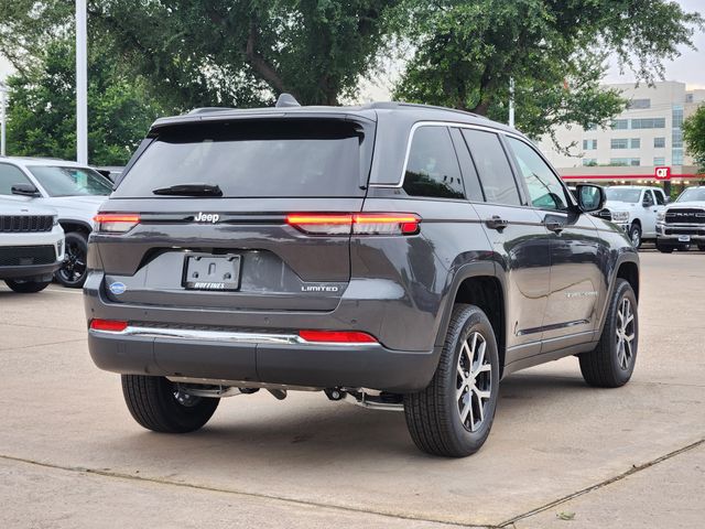 2025 Jeep Grand Cherokee Limited photo 3