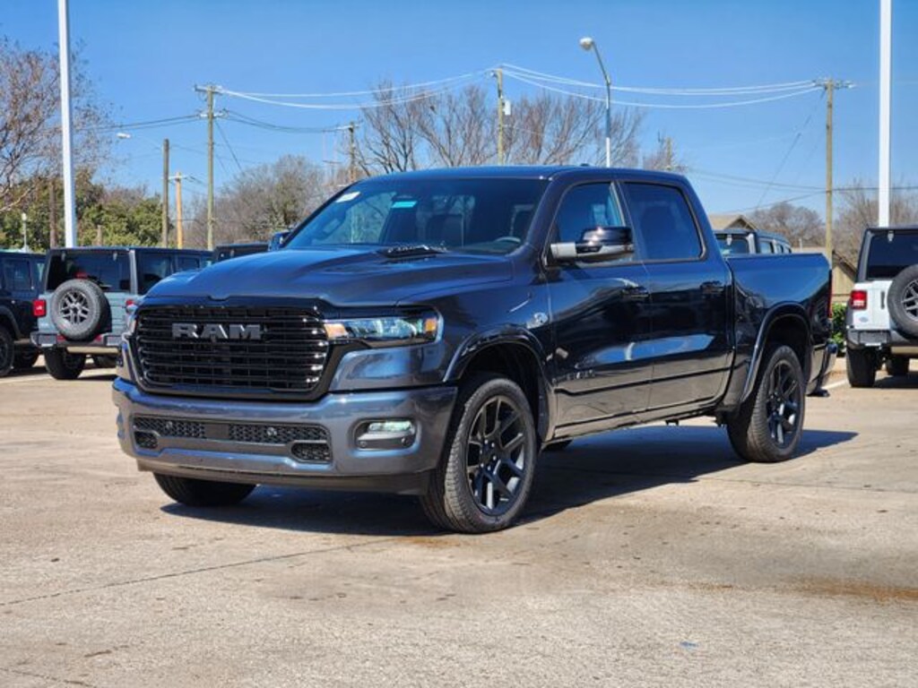 New 2026 Ram 1500 LARAMIE CREW CAB 4X4 5'7 BOX Pickup