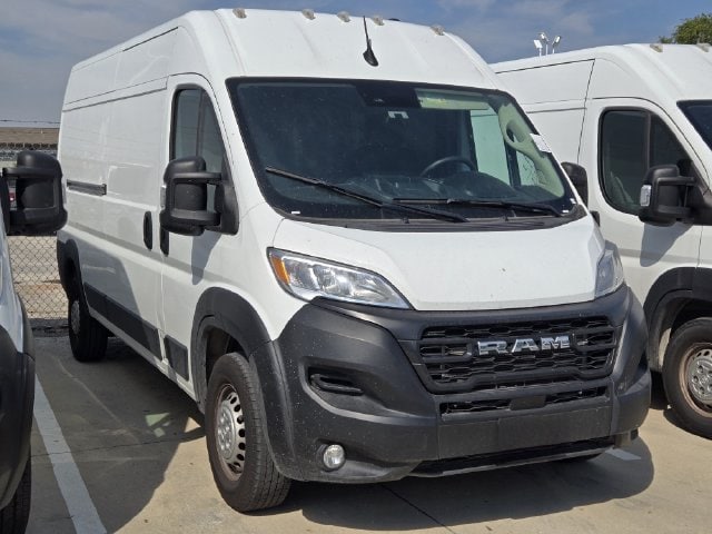 2026 RAM ProMaster Cargo Van Tradesman