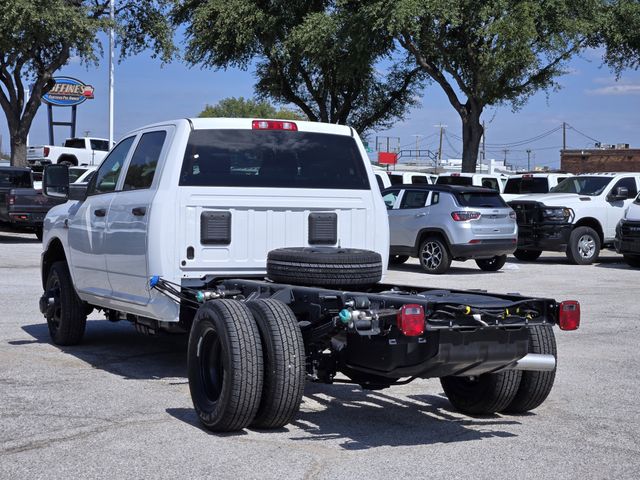 2026 Ram 3500 Tradesman photo 3