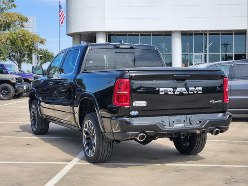 New 2026 Ram 1500 LIMITED LONGHORN CREW CAB 4X4 5'7 BOX Pickup