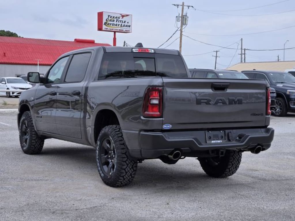 New 2026 Ram 1500 WARLOCK CREW CAB 4X4 5'7 BOX Pickup