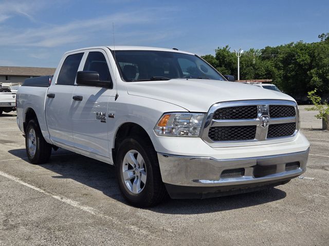 2022 RAM 1500 Classic Tradesman 4x4 Crew Cab 5'7's photo