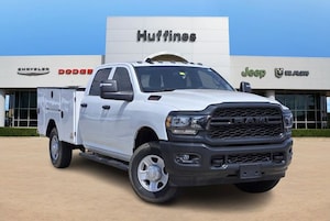 2023 Ram 3500 TRADESMAN CREW CAB 4X4 8' BOX Pickup
