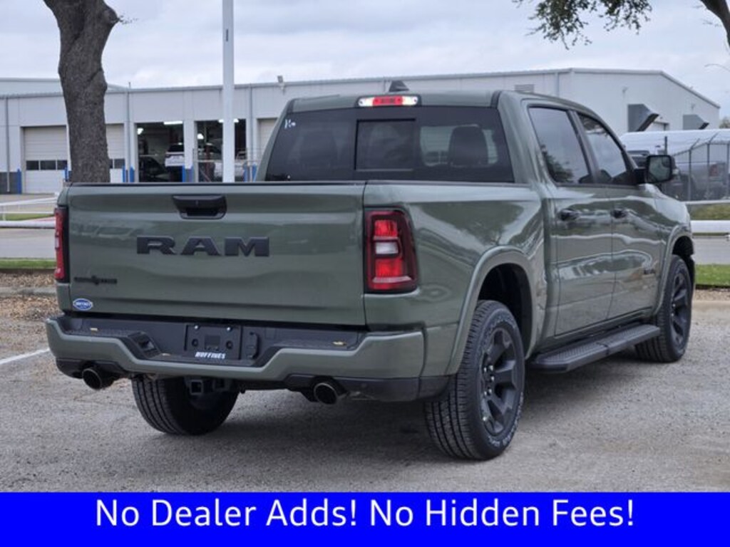 New 2026 Ram 1500 LONE STAR CREW CAB 4X2 5'7 BOX Pickup