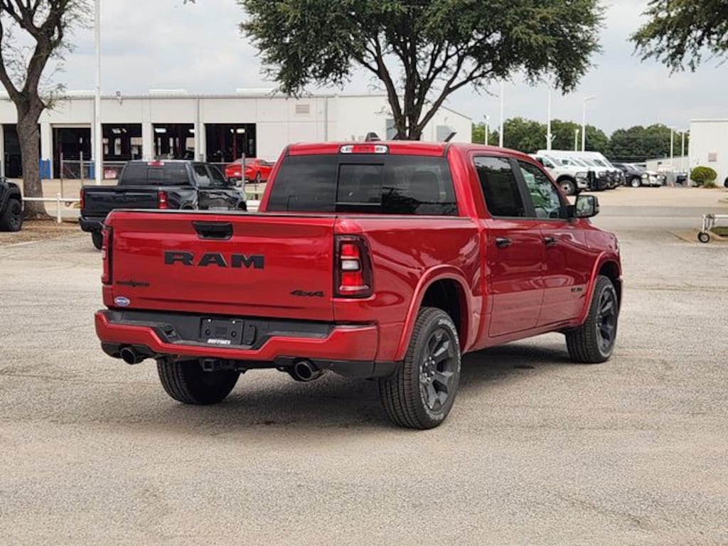 New 2026 Ram 1500 LONE STAR CREW CAB 4X4 5'7 BOX Pickup