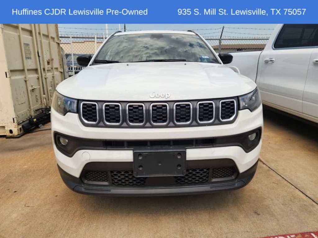 Used 2025 Jeep Compass Latitude SUV