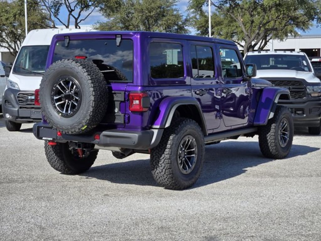New 2026 Jeep Wrangler 4-DOOR RUBICON X Sport Utility