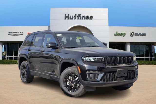 2025 Jeep Grand Cherokee Altitude's photo