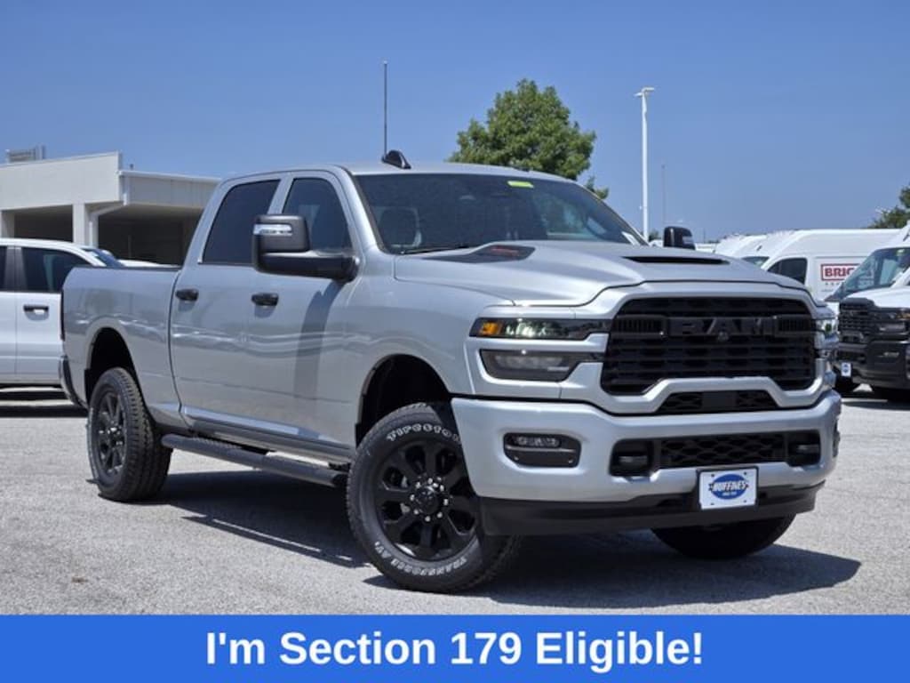 New 2026 Ram 2500 BLACK EXPRESS CREW CAB 4X4 6'4 BOX Pickup