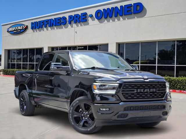 2023 RAM 1500 Big Horn/Lone Star 4x4 Crew Cab 5'7's photo