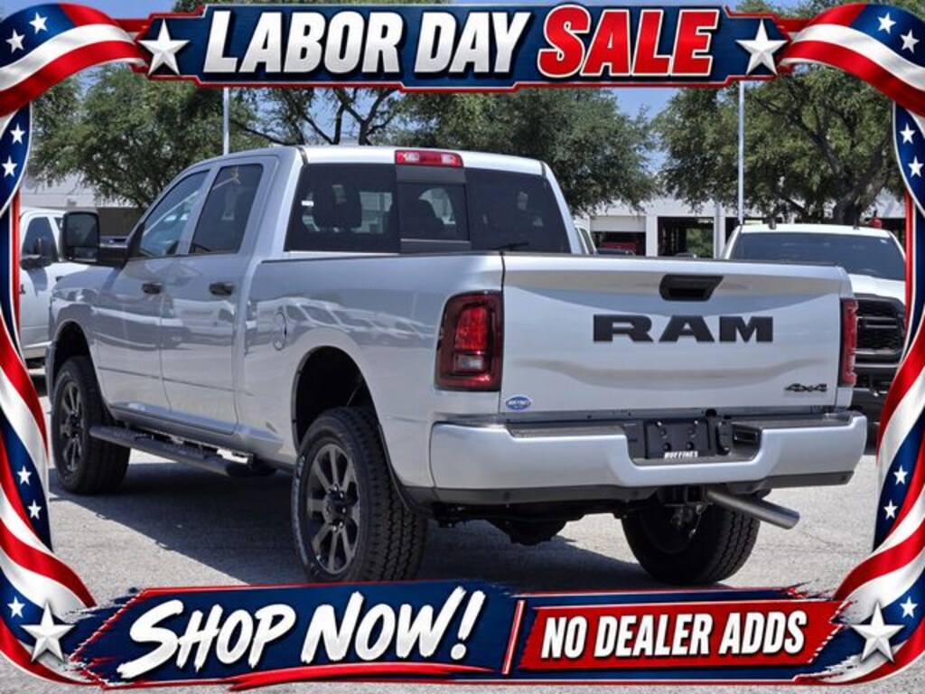 New 2026 Ram 2500 BLACK EXPRESS CREW CAB 4X4 6'4 BOX Pickup