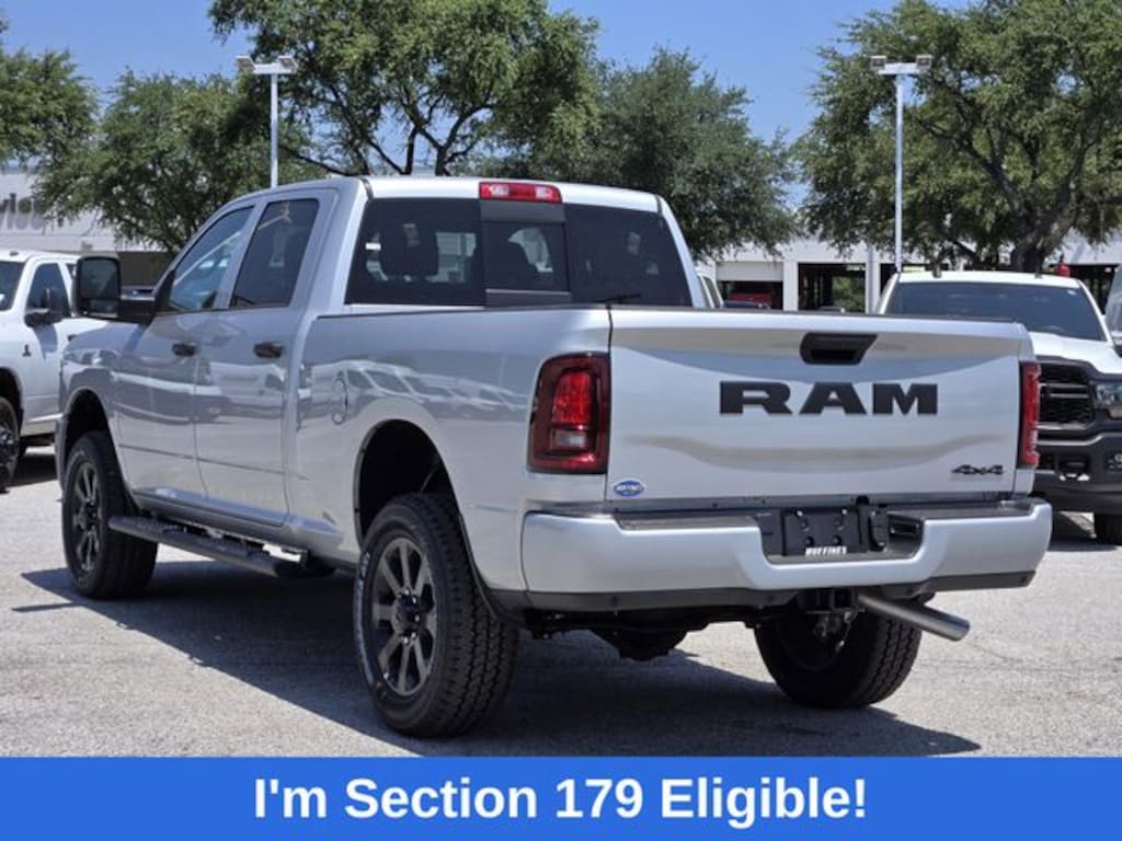 New 2026 Ram 2500 BLACK EXPRESS CREW CAB 4X4 6'4 BOX Pickup