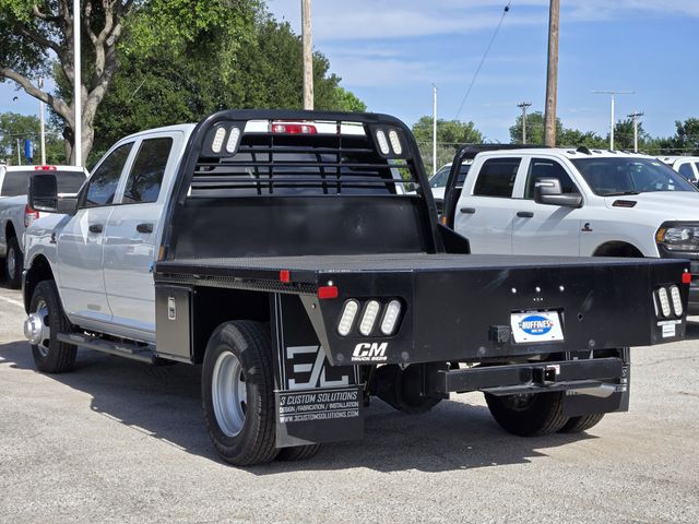 2024 Ram 2500 Tradesman photo 3