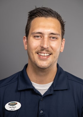 Staff member Alex Wagner from cba2b842e294