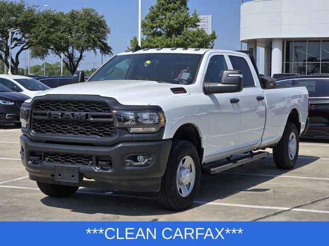 2023 Ram 3500 Tradesman photo 2