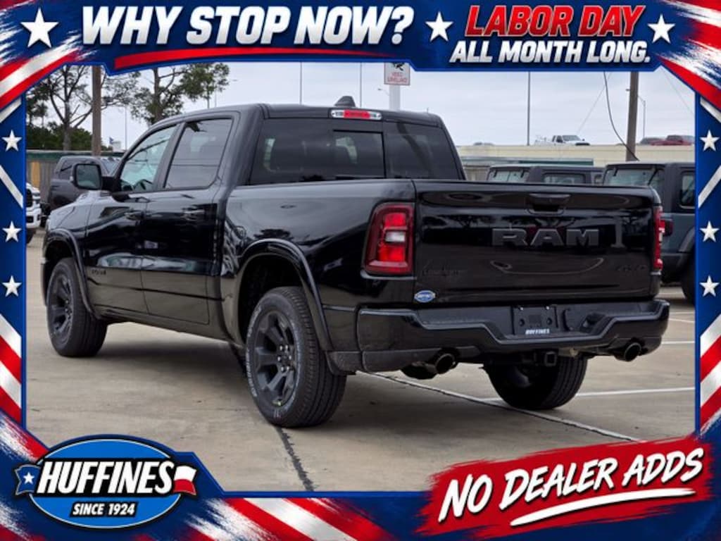 New 2026 Ram 1500 LONE STAR CREW CAB 4X4 5'7 BOX Pickup