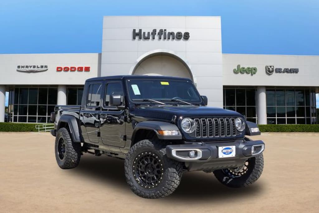 New 2025 Jeep Gladiator SPORT 4X4 Pickup