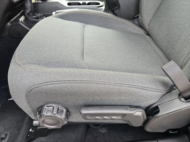 2026 Jeep Wrangler 4-Door Willys - Photo 18