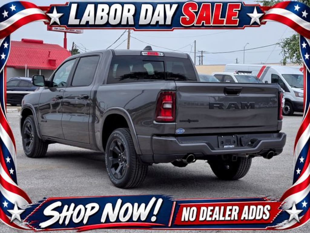 New 2026 Ram 1500 LONE STAR CREW CAB 4X2 5'7 BOX Pickup