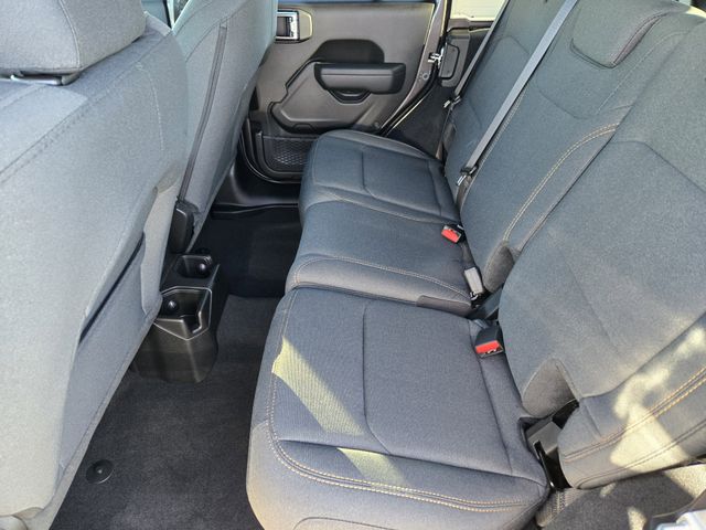 2026 Jeep Wrangler 4-Door Willys - Photo 22