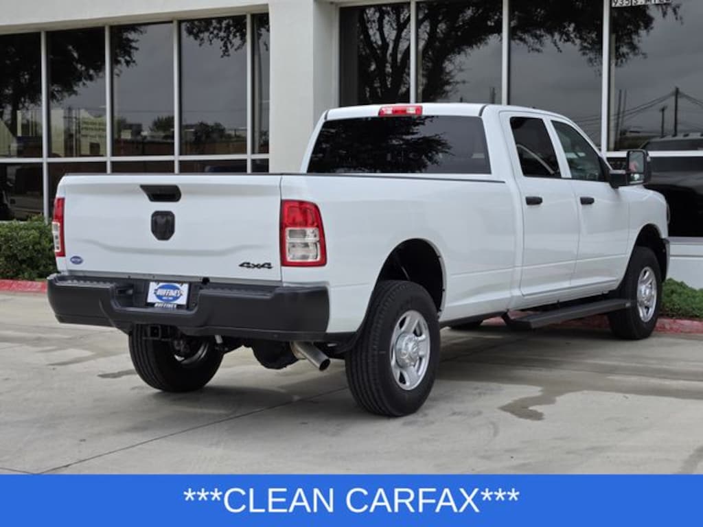 New 2023 Ram 3500 TRADESMAN CREW CAB 4X4 8' BOX Pickup