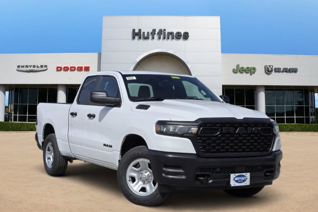 2027 Ram 1500 TRADESMAN QUAD CAB 4X4 Pickup