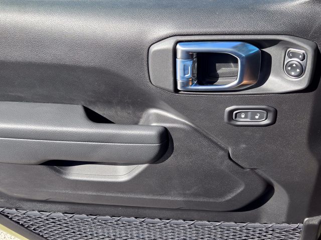 2026 Jeep Wrangler 2-Door Willys - Photo 20