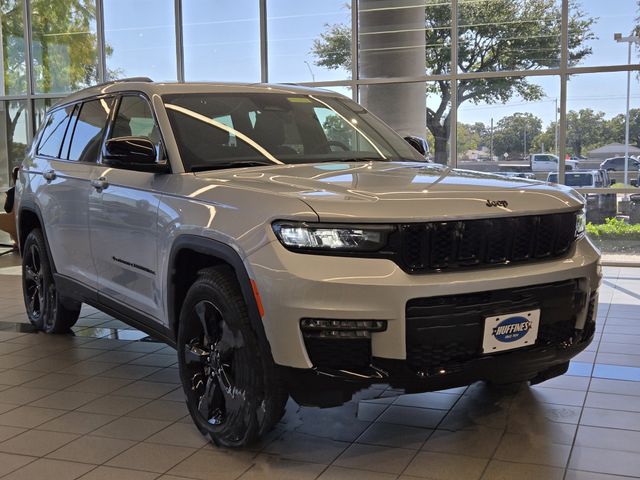 2025 Jeep Grand Cherokee L Limited's photo