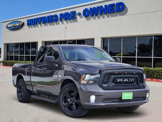 2016 RAM 1500 Express Quad Cab 6'4's photo
