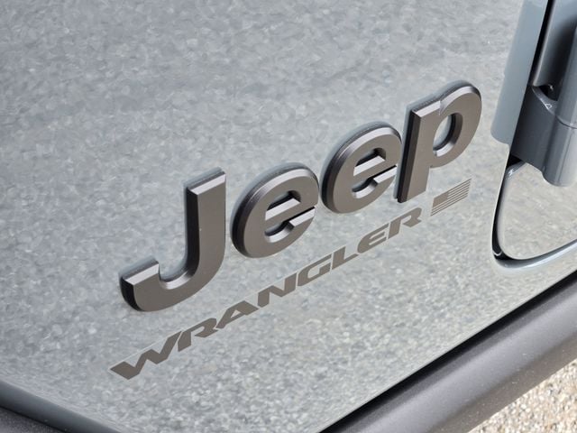 2026 Jeep Wrangler 4-Door Willys - Photo 7