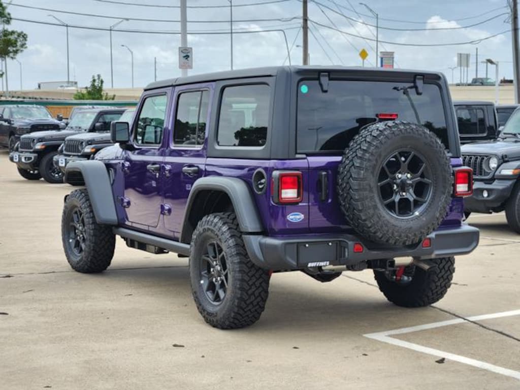 New 2026 Jeep Wrangler 4-DOOR WILLYS Sport Utility