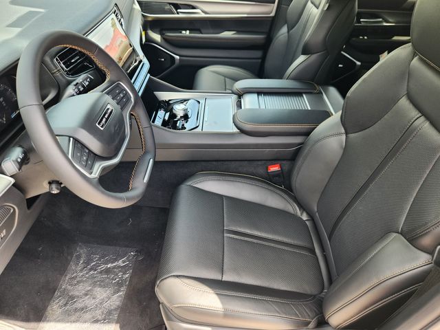 2026 Jeep Grand Wagoneer 85th Anniversary - Photo 10