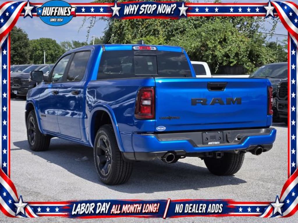 New 2026 Ram 1500 LONE STAR CREW CAB 4X2 5'7 BOX Pickup