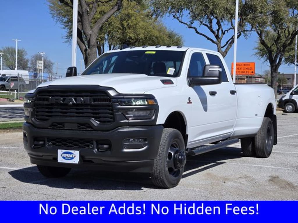New 2026 Ram 3500 TRADESMAN CREW CAB 4X4 8' BOX Pickup