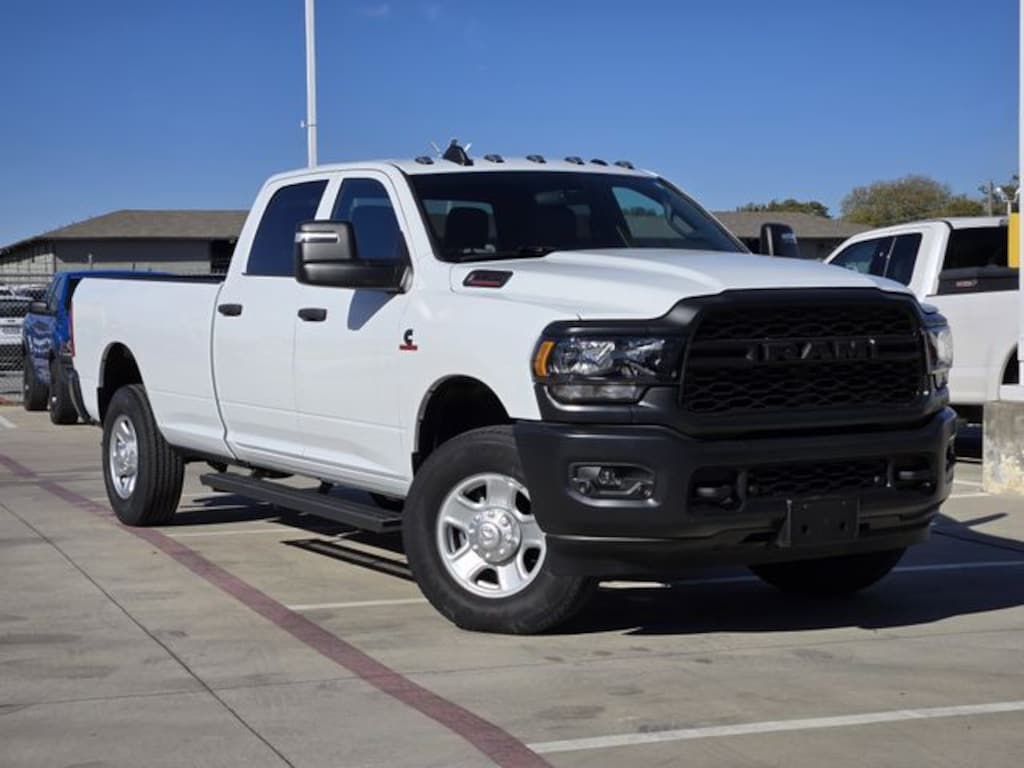 New 2023 Ram 3500 TRADESMAN CREW CAB 4X4 8' BOX Pickup