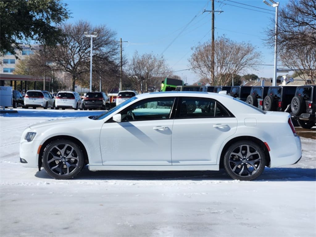 Used 2023 Chrysler 300 S Sedan