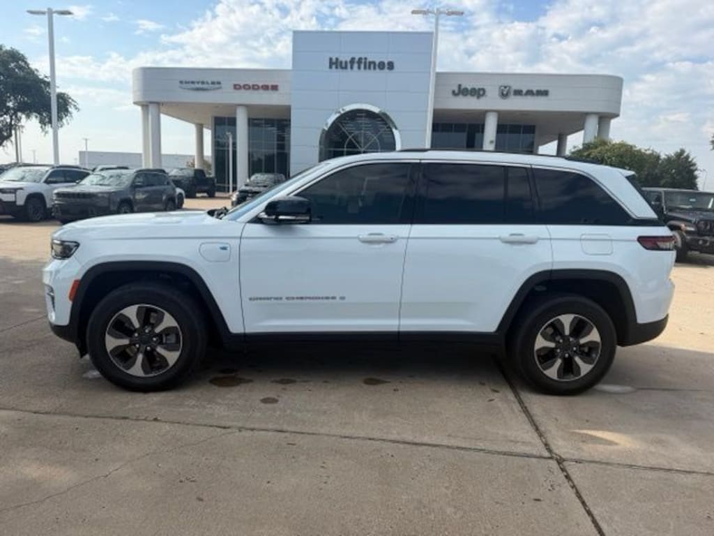 Used 2022 Jeep Grand Cherokee 4xe Base SUV