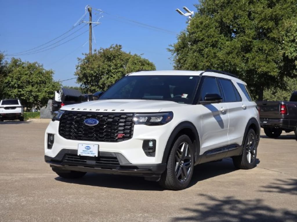 Used 2025 Ford Explorer ST SUV