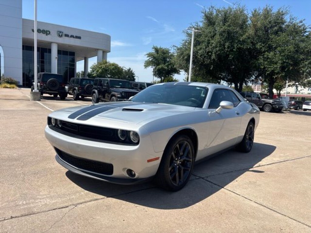 Used 2023 Dodge Challenger SXT Coupe