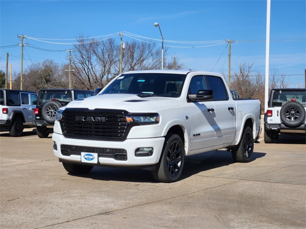 New 2026 Ram 1500 LARAMIE CREW CAB 4X4 5'7 BOX Pickup