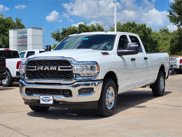 2024 Ram 2500 Tradesman photo 2
