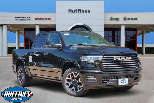 2026 Ram 1500 LARAMIE CREW CAB 4X2 Pickup