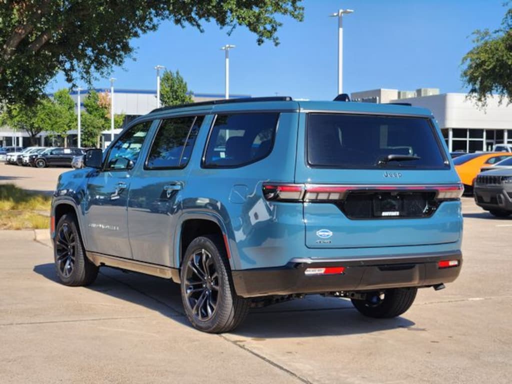 New 2026 Jeep Grand Wagoneer SUMMIT RESERVE 4X4 Sport Utility