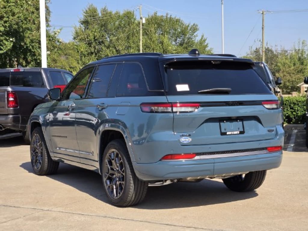 New 2027 Jeep Grand Cherokee 2 Row SUMMIT 4X4 Sport Utility